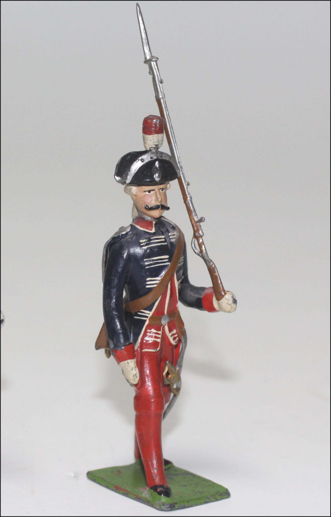 Tin soldier 54 mm 1915 The pilot of the French army figure